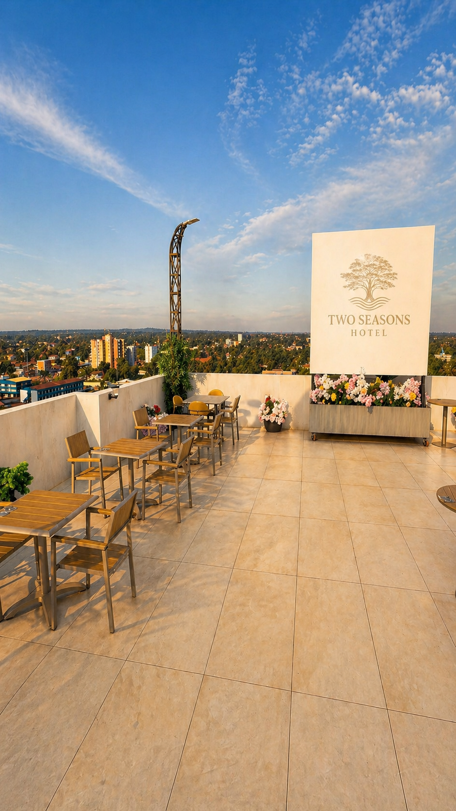 Espace détente de la terrasse Two Seasons Hotel